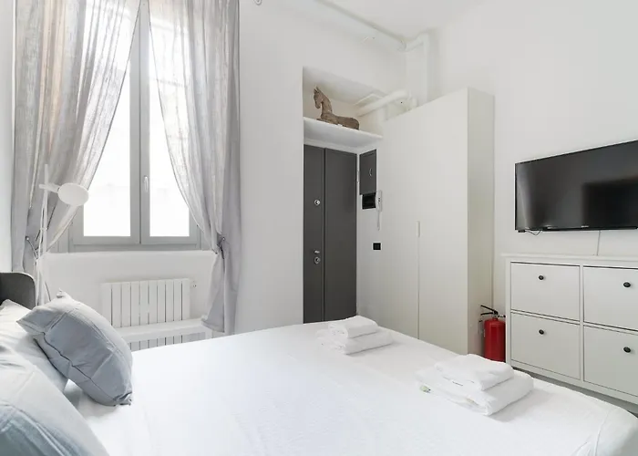 Daire Guesthost - Bright Mm2 Sant'agostino Milano